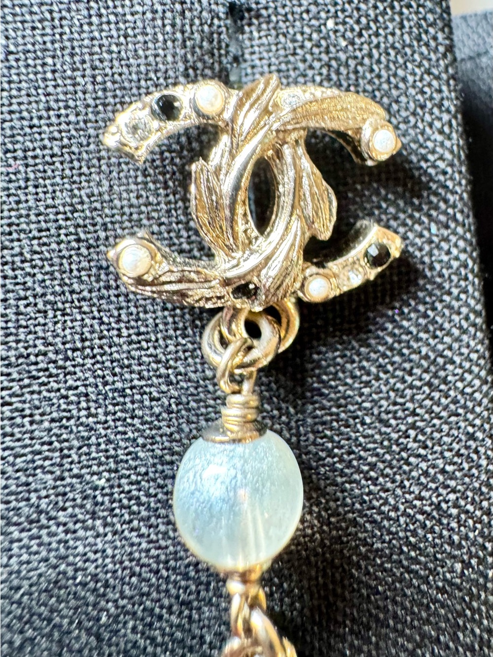 Chanel CC Logo Pearl, Crystal, and Gem Drop Earrings W Box - Picture 5 of 11